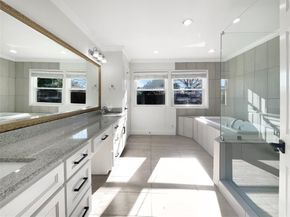3855  Crest Cove Circle , Dallas Texas 75244