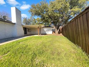 3855  Crest Cove Circle , Dallas Texas 75244