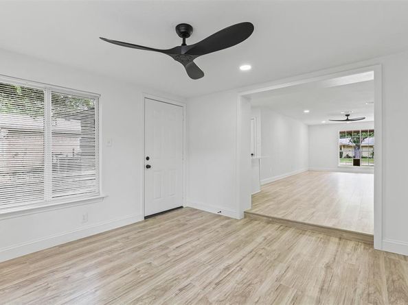 4637  Ivanhoe Drive , Fort Worth Texas 76132