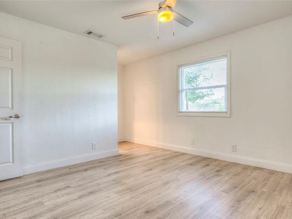 2305  Nottingham Drive , Garland Texas 75041