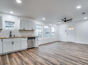 3814  Waldron Avenue , Dallas Texas 75215