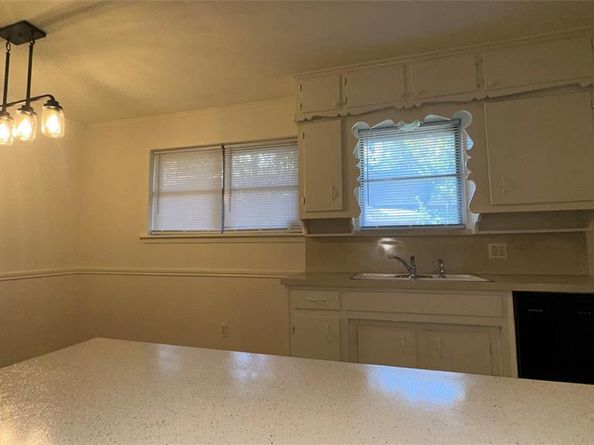 6917  Sheridan Road , Fort Worth Texas 76134