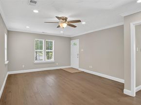 4806 W University Boulevard , Dallas Texas 75209