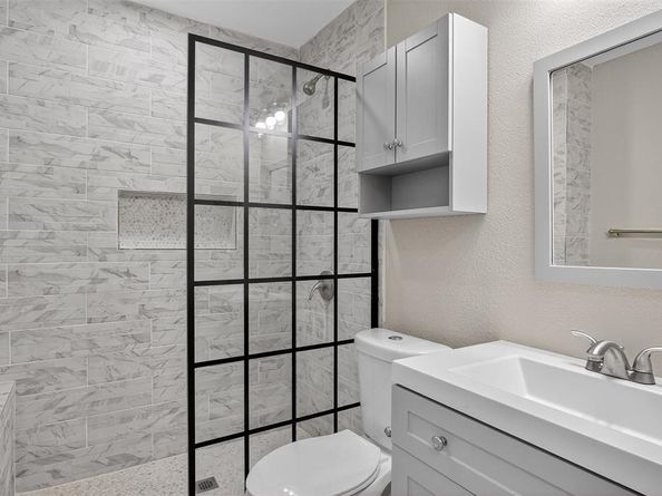 4806 W University Boulevard , Dallas Texas 75209