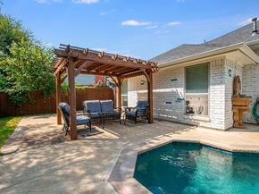 8  Waterwood Court , Mansfield Texas 76063