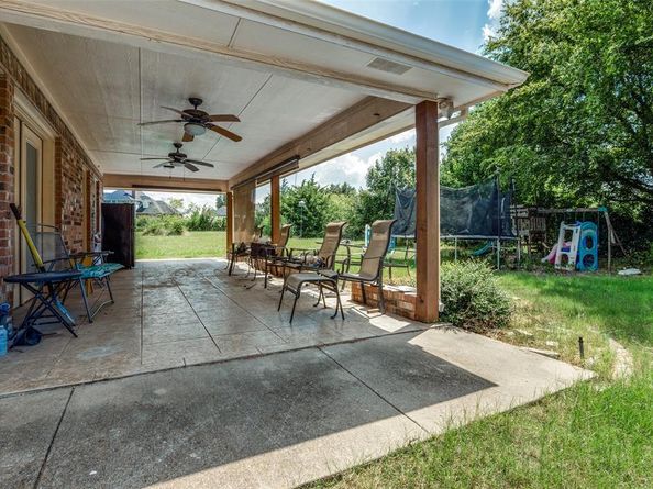 2852 S Lakeview Drive , Cedar Hill Texas 75104