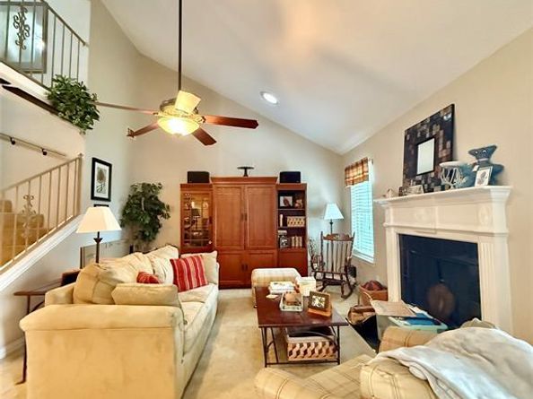 1909  Towngate Drive , Garland Texas 75041