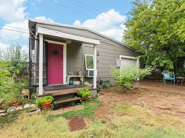 4413  Calmont Avenue , Fort Worth Texas 76107