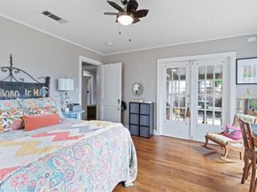 4413  Calmont Avenue , Fort Worth Texas 76107
