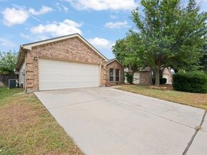 704  Poncho Lane , Fort Worth Texas 76052