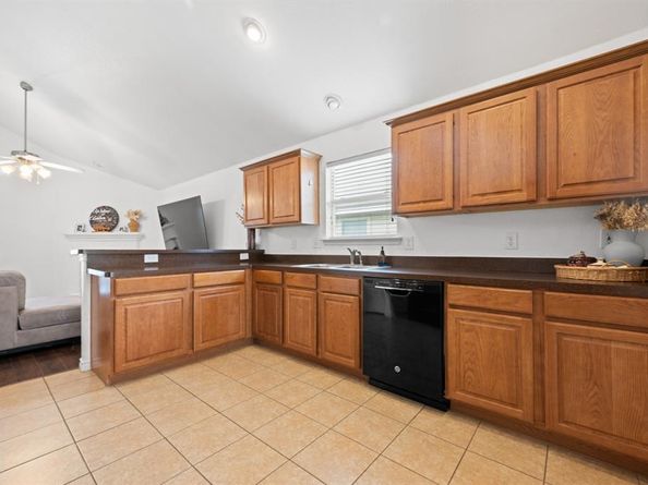 704  Poncho Lane , Fort Worth Texas 76052