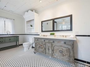 1013  Sherman Street , McKinney Texas 75069