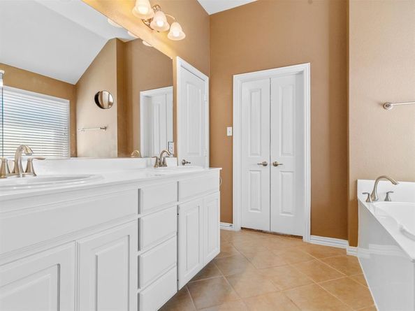 7337  San Diego Trail , Fort Worth Texas 76131