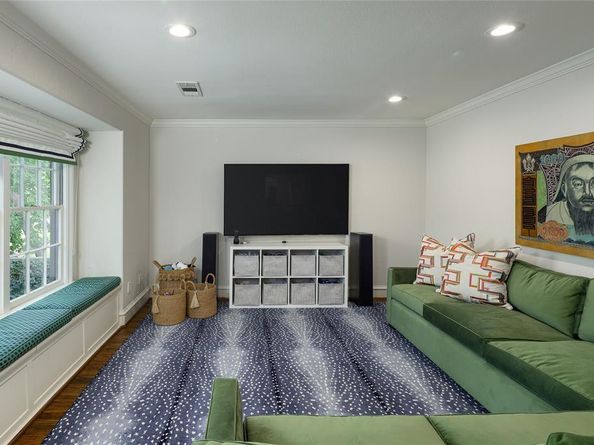 5460  Surrey Circle , Dallas Texas 75209