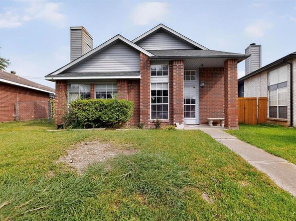 1445  Savannah Street , Mesquite Texas 75149