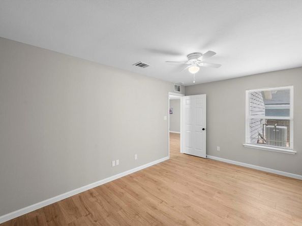 5525  Carver Drive , Fort Worth Texas 76107