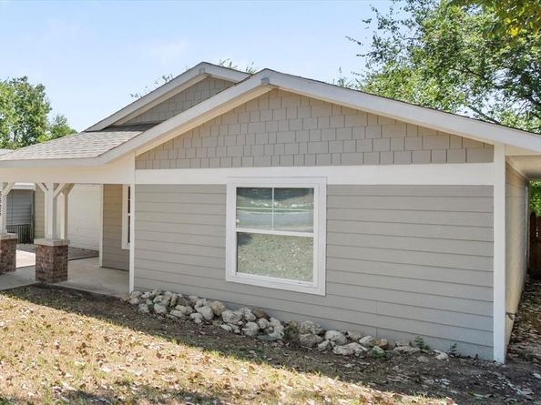 5525  Carver Drive , Fort Worth Texas 76107