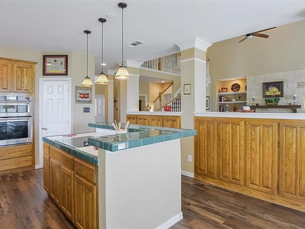 3110  Olen Court , Arlington Texas 76001