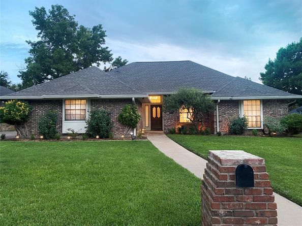 6624  Quail Ridge Drive , North Richland Hills Texas 76180
