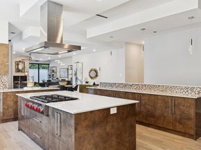 10217  Betty Jane Lane , Dallas Texas 75229