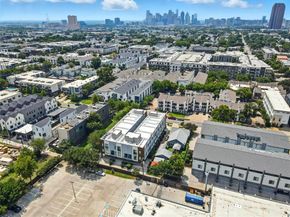 2222  Moser Avenue  115, Dallas Texas 75206