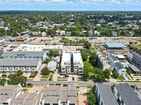 2222  Moser Avenue  115, Dallas Texas 75206