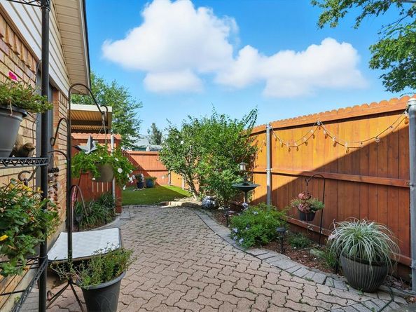 2029  Clubview Drive , Carrollton Texas 75006