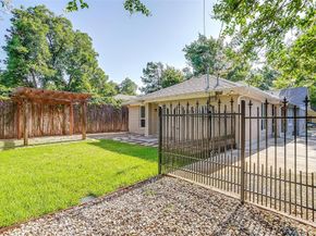 3240  Wabash Avenue , Fort Worth Texas 76109