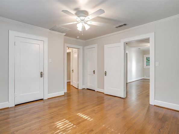 3240  Wabash Avenue , Fort Worth Texas 76109