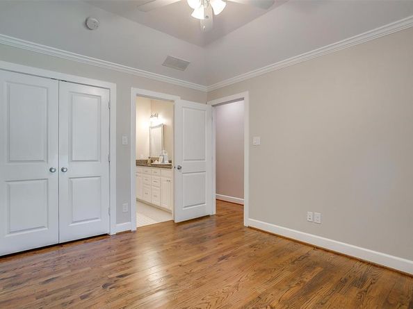 3240  Wabash Avenue , Fort Worth Texas 76109
