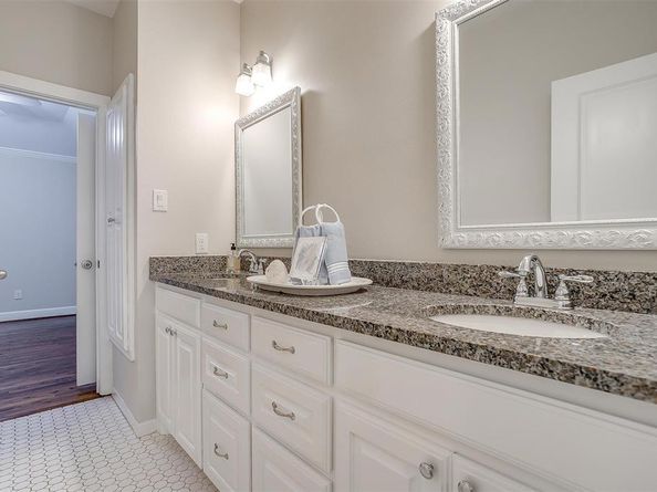 3240  Wabash Avenue , Fort Worth Texas 76109