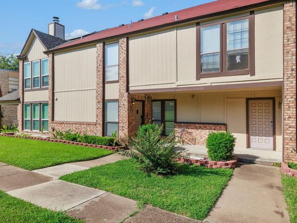 2405  Long Ridge Lane , Arlington Texas 76014