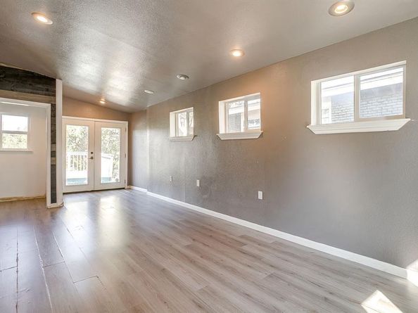 3904  Eldridge Street , Fort Worth Texas 76107