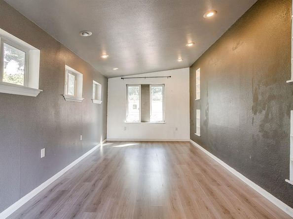 3904  Eldridge Street , Fort Worth Texas 76107