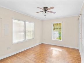 2837  Meaders Avenue , Fort Worth Texas 76112