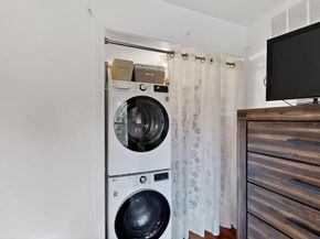 9222  Church Road  114, Dallas Texas 75231