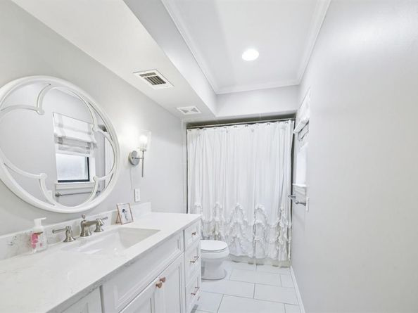 7810  Stanford Avenue , Dallas Texas 75225