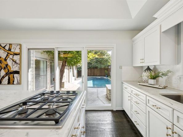 7810  Stanford Avenue , Dallas Texas 75225