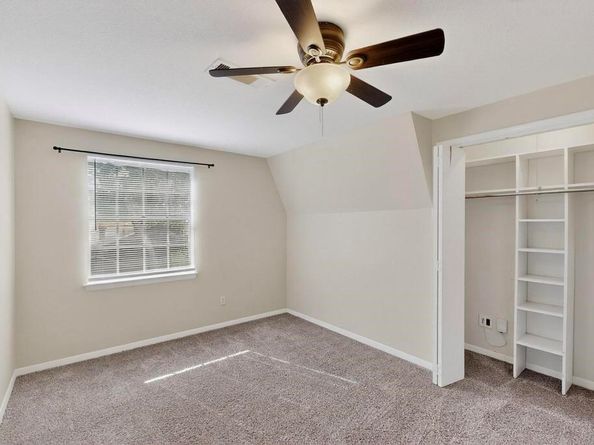 3205  Woodford Drive , Arlington Texas 76013