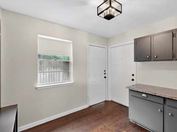 3205  Woodford Drive , Arlington Texas 76013
