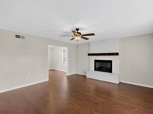 3205  Woodford Drive , Arlington Texas 76013