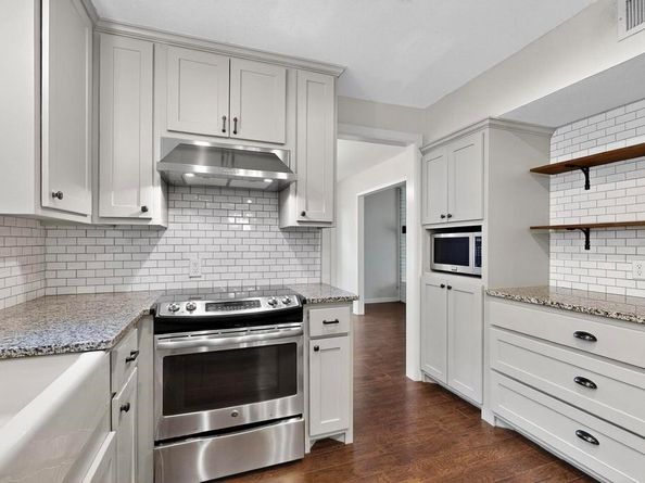 3205  Woodford Drive , Arlington Texas 76013