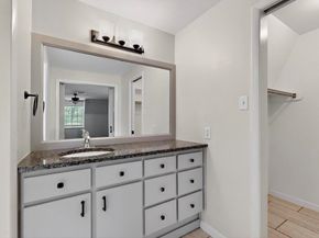 3205  Woodford Drive , Arlington Texas 76013