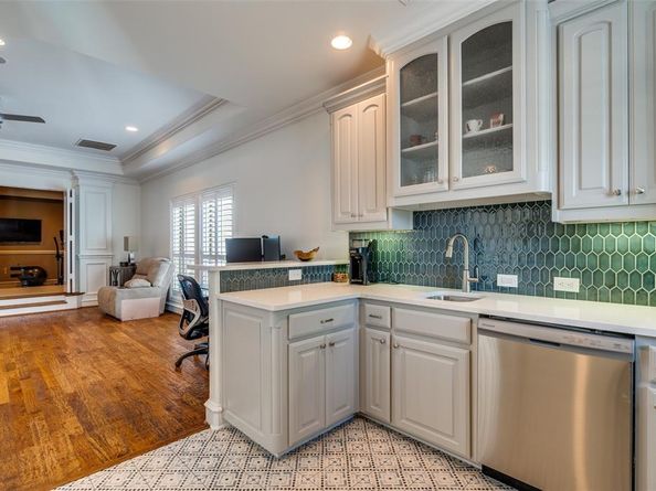 6039  Goodwin Avenue , Dallas Texas 75206