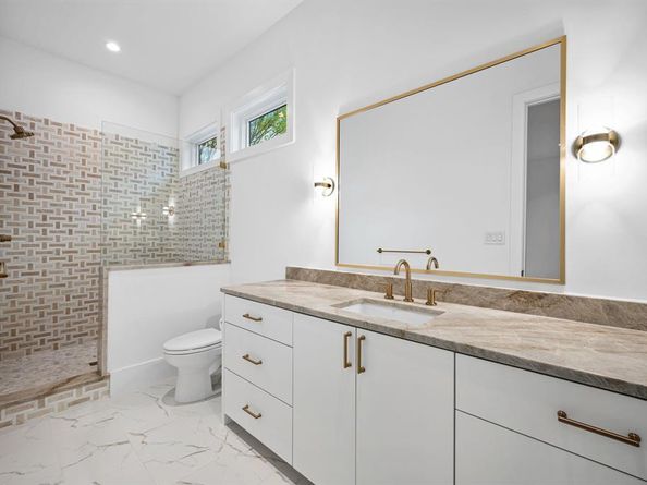 4807 W Hanover Avenue , Dallas Texas 75209
