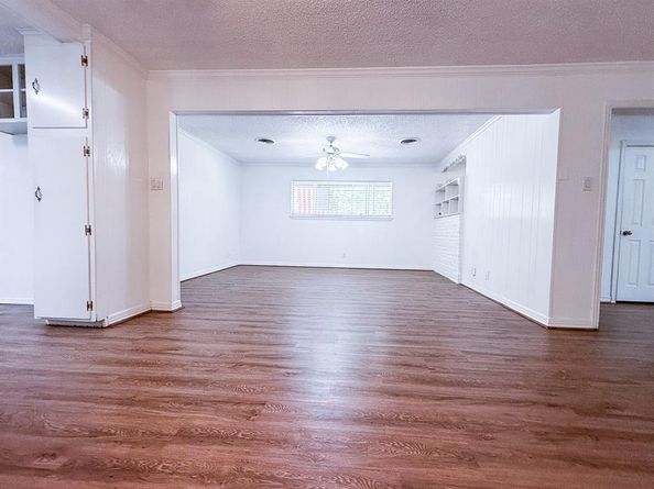 1137  Karla Drive , Hurst Texas 76053