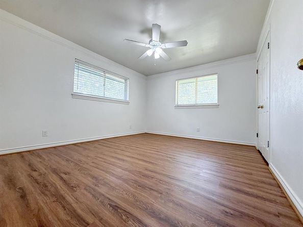 1137  Karla Drive , Hurst Texas 76053