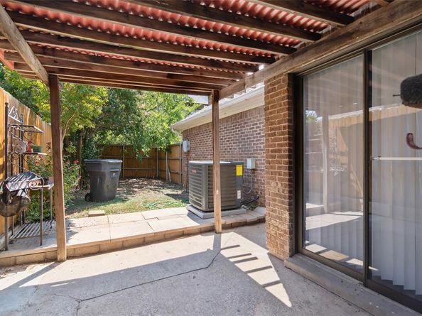 2818  Monet Place , Dallas Texas 75287