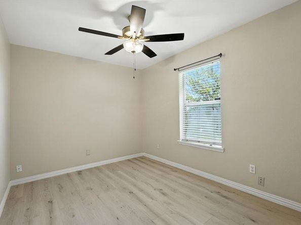 2088  Paint Pony Lane , Keller Texas 76248