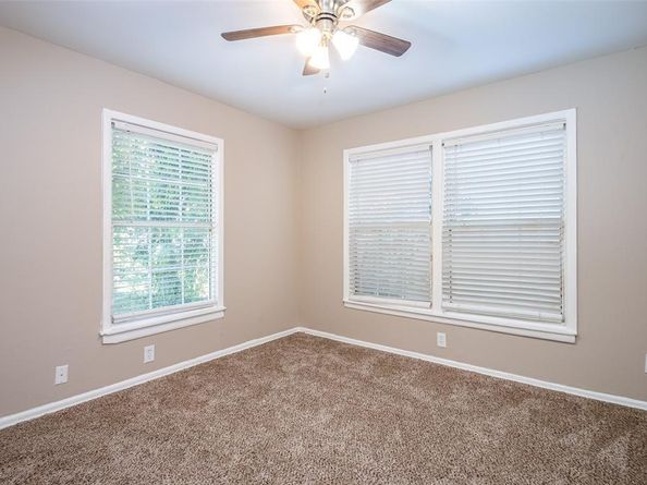 3115  Carpenter  , Dallas Texas 75215